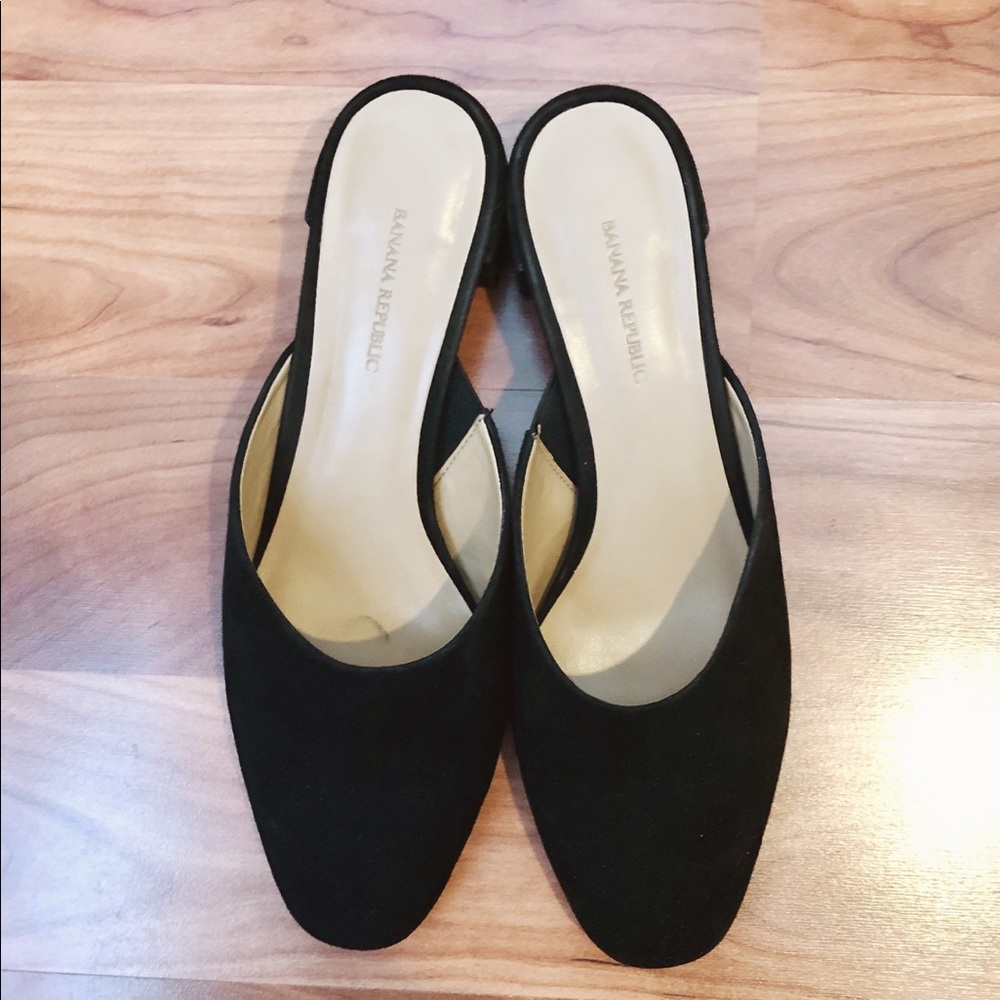 Banana Republic Mules